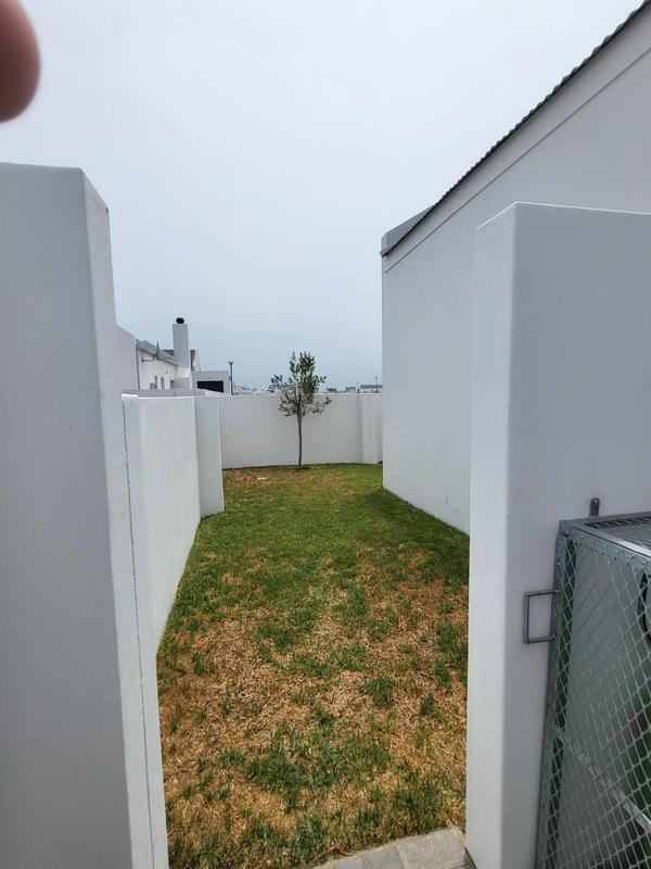 3 Bedroom Property for Sale in Laaiplek Western Cape